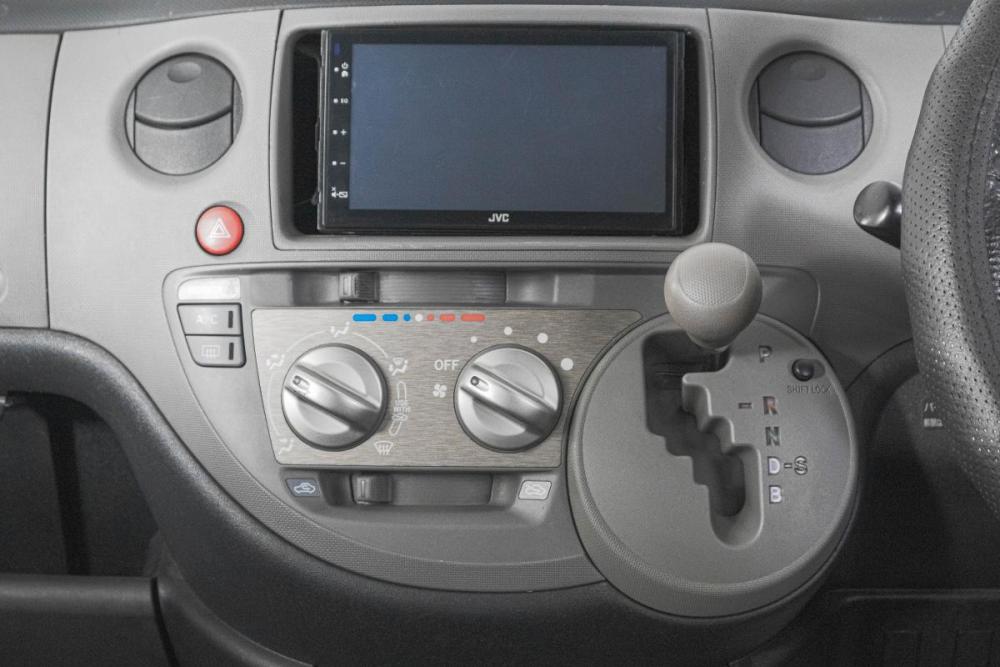 Toyota Sienta I Рестайлинг 1 Кемерово  - изображение 16