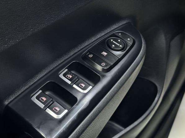 Kia Rio IV с пробегом 2019 года, цена 1 545 000 рублей, 78859 км, хэтчбек, Автокод Объявления