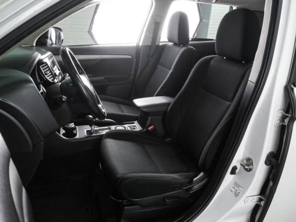 Mitsubishi Outlander III Рестайлинг 2 с пробегом 2016 года, цена 1 789 000 рублей, 129829 км, внедорожник, Автокод Объявления