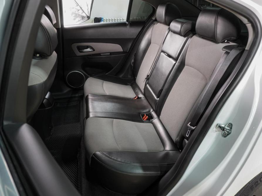 Chevrolet Cruze I Рестайлинг Воронеж  - изображение 9