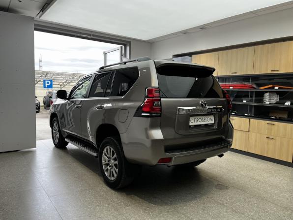 Toyota Land Cruiser Prado 150 Series Рестайлинг 2 с пробегом 2018 года, цена 5 700 000 рублей, 123150 км, внедорожник, Автокод Объявления