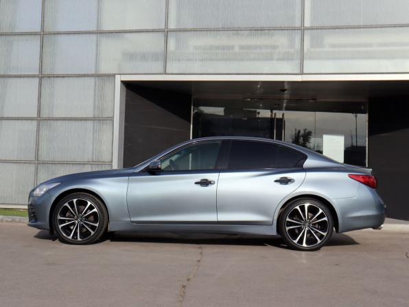 Infiniti Q50 I с пробегом 2015 года, цена 1 789 000 рублей, 123733 км, седан, Автокод Объявления