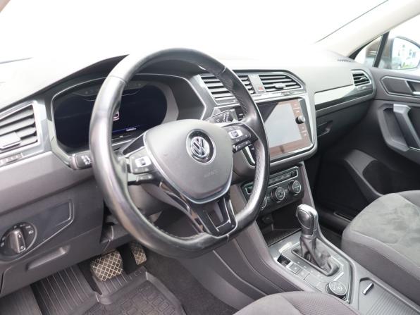 Volkswagen Tiguan II с пробегом 2018 года, цена 2 320 000 рублей, 145000 км, внедорожник, Автокод Объявления
