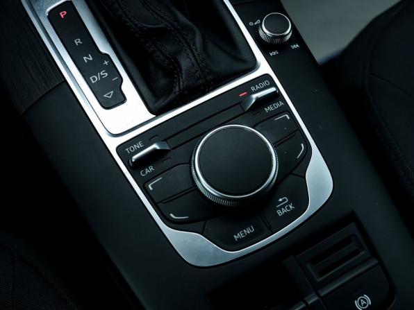 Audi A3 III (8V) с пробегом 2013 года, цена 1 399 000 рублей, 168000 км, седан, Автокод Объявления