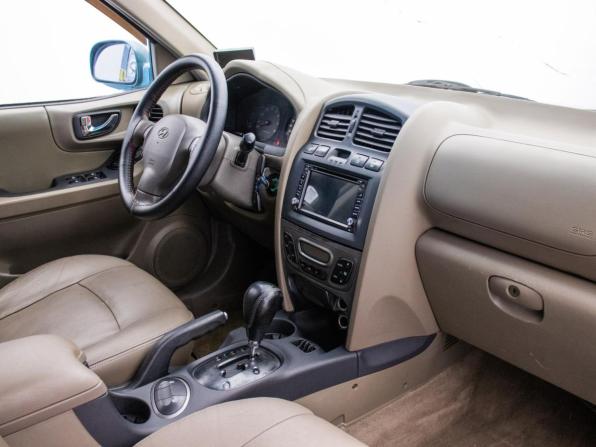 Hyundai Santa Fe I с пробегом 2004 года, цена 435 000 рублей, 381118 км, внедорожник, Автокод Объявления
