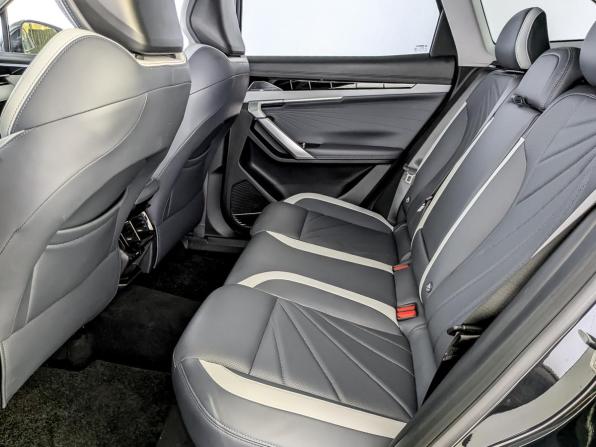 Geely Atlas II с пробегом 2024 года, цена 2 770 000 рублей, 69150 км, внедорожник, Автокод Объявления