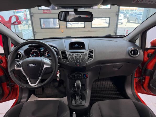 Ford Fiesta Mk6 Рестайлинг с пробегом 2016 года, цена 913 000 рублей, 82253 км, хэтчбек, Автокод Объявления