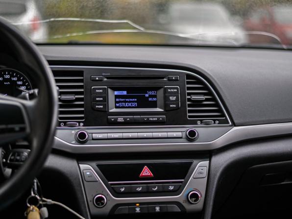 Hyundai Elantra VI (AD) с пробегом 2016 года, цена 1 020 000 рублей, 199376 км, седан, Автокод Объявления