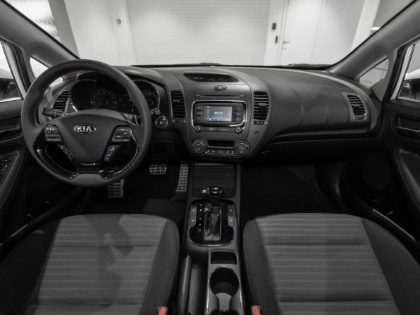 Kia Cerato III Рестайлинг (Classic) с пробегом 2018 года, цена 1 230 000 рублей, 210567 км, седан, Автокод Объявления