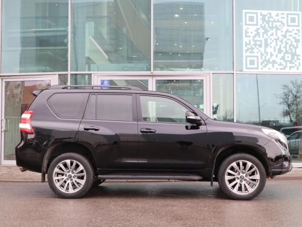Toyota Land Cruiser Prado 150 Series Рестайлинг 1 с пробегом 2014 года, цена 2 790 000 рублей, 272940 км, внедорожник, Автокод Объявления