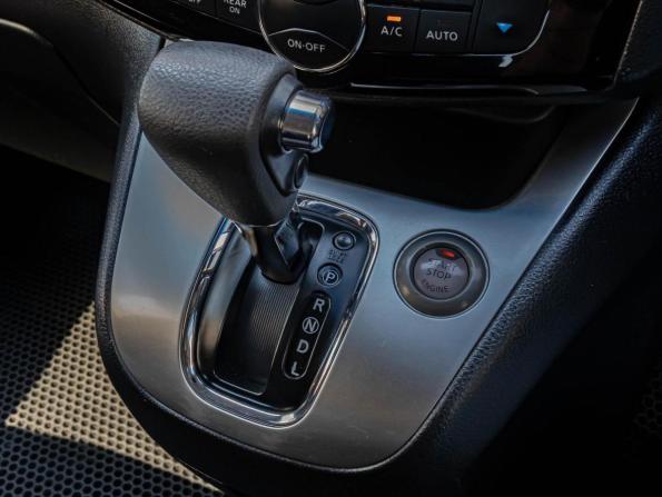 Nissan Serena IV (C26) с пробегом 2015 года, цена 1 498 000 рублей, 195226 км, минивэн, Автокод Объявления