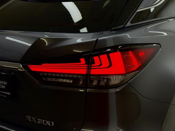 Lexus RX IV Рестайлинг с пробегом 2019 года, цена 5 456 000 рублей, 59043 км, внедорожник, Автокод Объявления