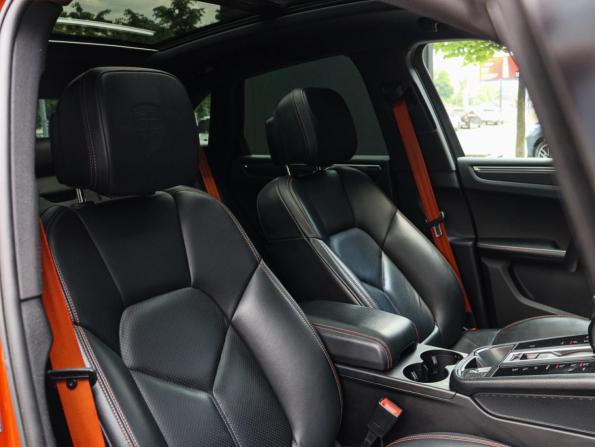 Porsche Macan I Рестайлинг 2 с пробегом 2022 года, цена 6 650 000 рублей, 81202 км, внедорожник, Автокод Объявления
