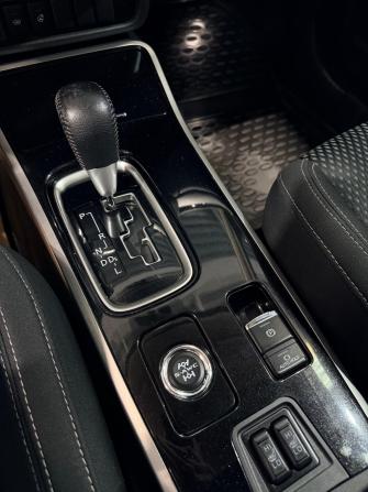 Mitsubishi Outlander IV с пробегом 2021 года, цена 2 699 000 рублей, 85106 км, внедорожник, Автокод Объявления