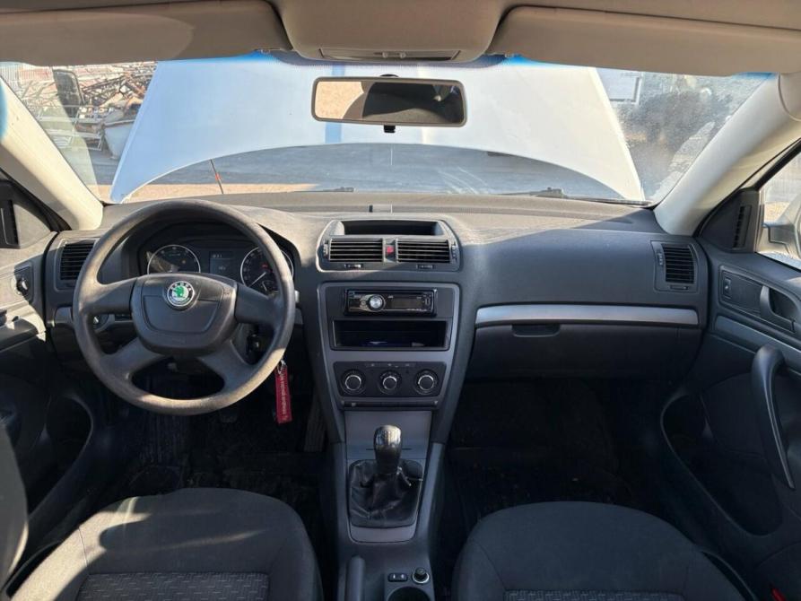 Skoda Octavia II (A5) Рестайлинг Пермь  - изображение 5