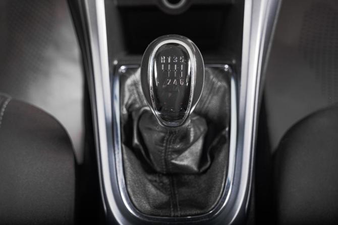 Opel Astra J с пробегом 2011 года, цена 729 000 рублей, 261228 км, универсал, Автокод Объявления