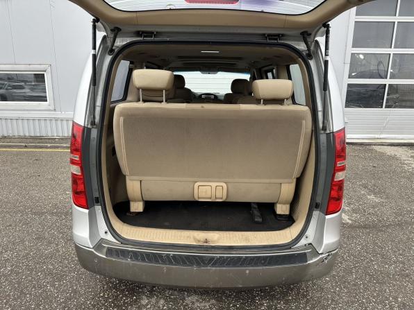 Hyundai Grand Starex I с пробегом 2009 года, цена 880 000 рублей, 319026 км, минивэн, Автокод Объявления