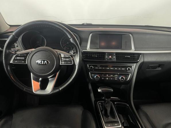 Kia Optima IV Рестайлинг с пробегом 2018 года, цена 1 783 000 рублей, 141100 км, седан, Автокод Объявления
