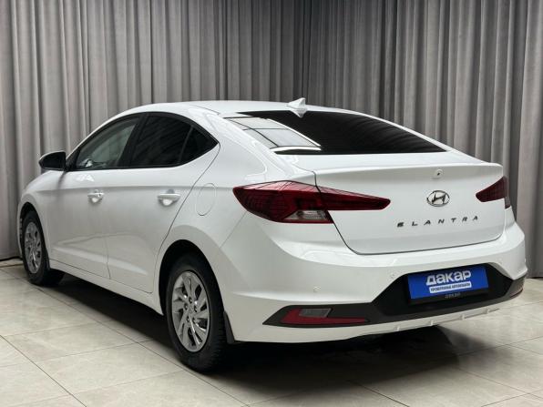 Hyundai Elantra VI (AD) с пробегом 2019 года, цена 1 399 000 рублей, 132012 км, седан, Автокод Объявления
