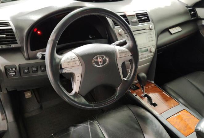 Toyota Camry VI (XV40) Рестайлинг с пробегом 2011 года, цена 1 230 000 рублей, 298205 км, седан, Автокод Объявления