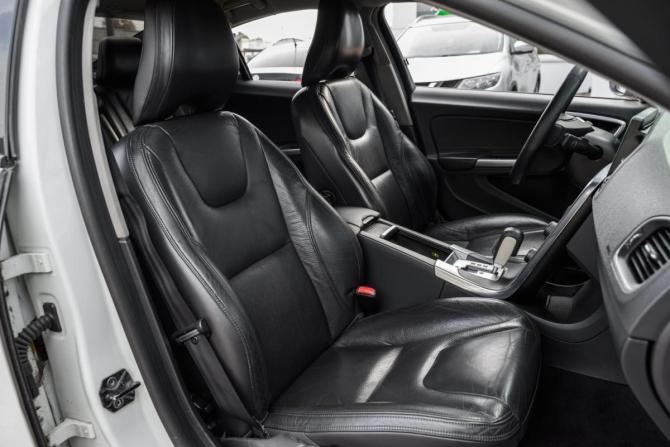 Volvo S60 II с пробегом 2012 года, цена 779 000 рублей, 240090 км, седан, Автокод Объявления