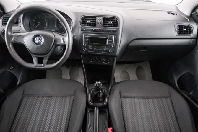Volkswagen Polo V Рестайлинг с пробегом 2018 года, цена 869 000 рублей, 204000 км, седан, Автокод Объявления