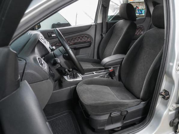 Ford Focus II с пробегом 2006 года, цена 339 000 рублей, 300795 км, хэтчбек, Автокод Объявления