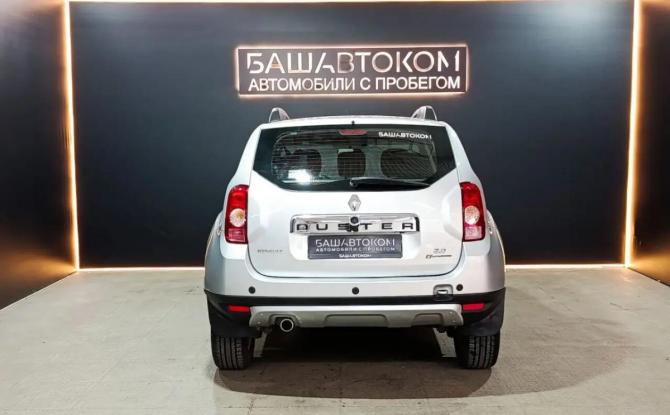 Renault Duster I с пробегом 2013 года, цена 930 000 рублей, 124646 км, внедорожник, Автокод Объявления