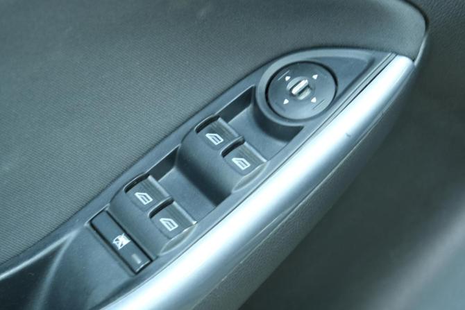 Ford Focus III с пробегом 2011 года, цена 929 000 рублей, 191000 км, хэтчбек, Автокод Объявления