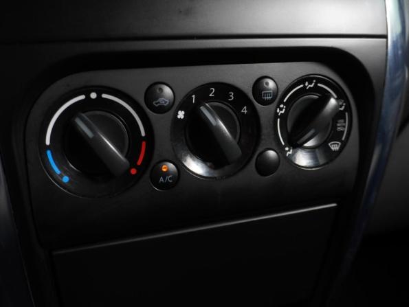 Suzuki SX4 I (Classic) Рестайлинг с пробегом 2013 года, цена 949 000 рублей, 111244 км, хэтчбек, Автокод Объявления