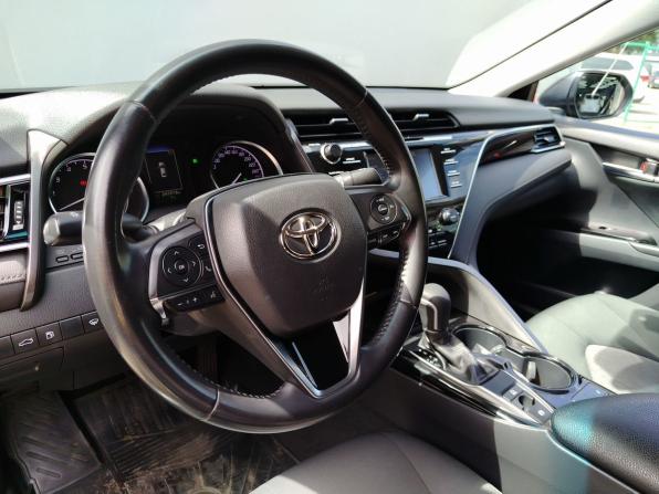 Toyota Camry VIII (XV70) с пробегом 2018 года, цена 1 999 000 рублей, 247018 км, седан, Автокод Объявления