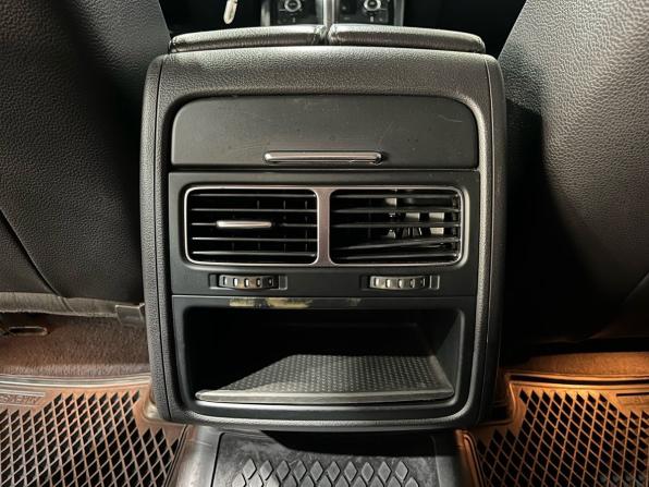 Volkswagen Touareg II с пробегом 2011 года, цена 1 830 000 рублей, 230544 км, внедорожник, Автокод Объявления