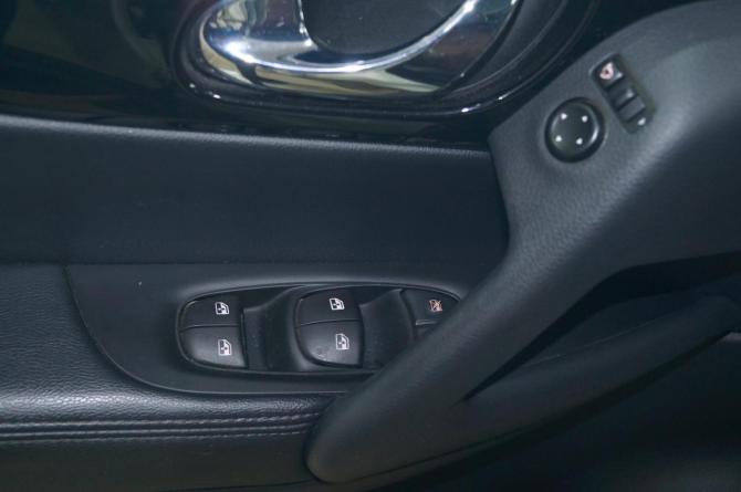 Nissan Qashqai II Рестайлинг с пробегом 2021 года, цена 2 399 000 рублей, 78000 км, внедорожник, Автокод Объявления