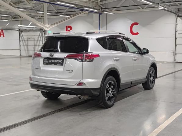Toyota RAV4 IV (XA40) Рестайлинг с пробегом 2016 года, цена 2 280 000 рублей, 125771 км, внедорожник, Автокод Объявления