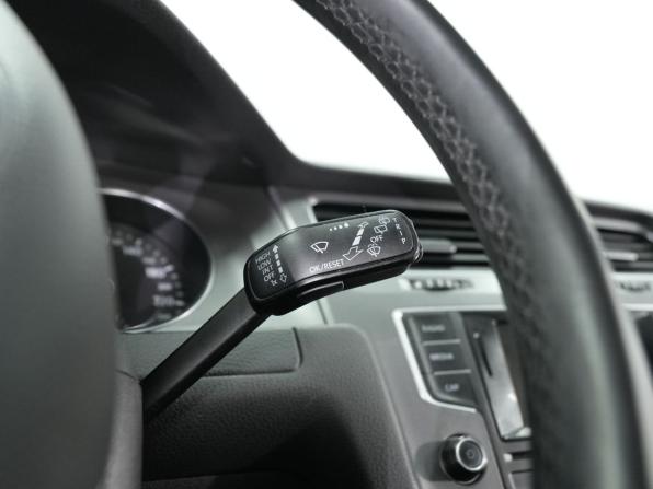Volkswagen Golf VII с пробегом 2014 года, цена 925 000 рублей, 184155 км, хэтчбек, Автокод Объявления