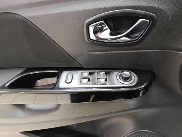 Renault Kaptur I с пробегом 2018 года, цена 1 700 000 рублей, 105442 км, внедорожник, Автокод Объявления