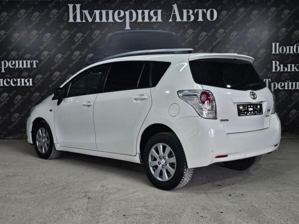 Toyota Verso I с пробегом 2010 года, цена 1 110 000 рублей, 189000 км, компактвэн, Автокод Объявления
