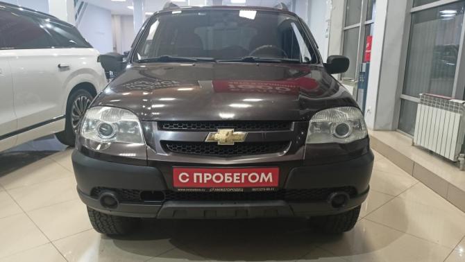 Chevrolet Niva I Рестайлинг с пробегом 2011 года, цена 354 000 рублей, 109000 км, внедорожник, Автокод Объявления