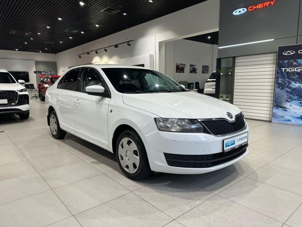 Skoda Rapid I с пробегом 2014 года, цена 878 900 рублей, 143682 км, лифтбек, Автокод Объявления