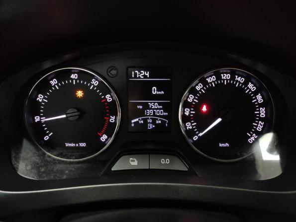 Skoda Rapid I с пробегом 2014 года, цена 895 000 рублей, 139699 км, лифтбек, Автокод Объявления