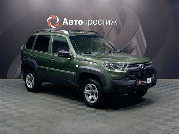 Lada (ВАЗ) Niva Travel I с пробегом 2022 года, цена 882 000 рублей, 42804 км, внедорожник, Автокод Объявления
