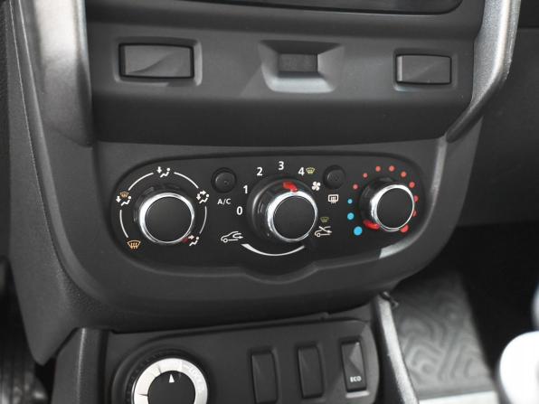 Renault Duster I Рестайлинг с пробегом 2016 года, цена 1 275 000 рублей, 140123 км, внедорожник, Автокод Объявления