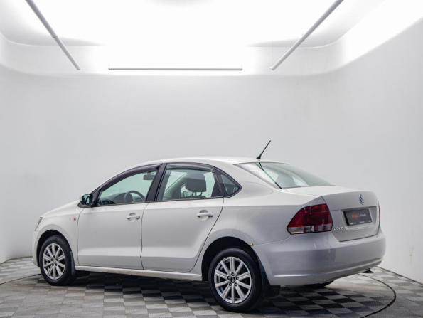Volkswagen Polo V с пробегом 2013 года, цена 650 000 рублей, 137860 км, седан, Автокод Объявления
