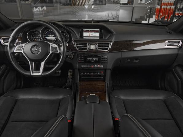 Mercedes-Benz E-Класс IV (W212 S212 C207) Рестайлинг с пробегом 2013 года, цена 1 699 000 рублей, 165800 км, седан, Автокод Объявления