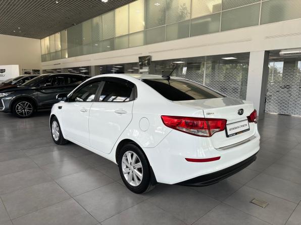 Kia Rio III Рестайлинг с пробегом 2017 года, цена 1 145 000 рублей, 81000 км, седан, Автокод Объявления