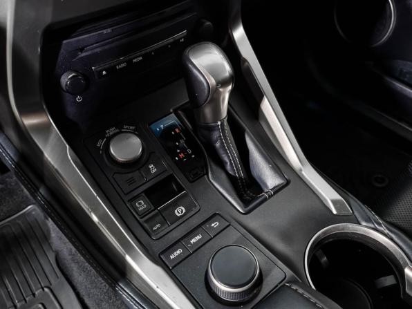 Lexus NX I с пробегом 2016 года, цена 2 300 000 рублей, 115580 км, внедорожник, Автокод Объявления
