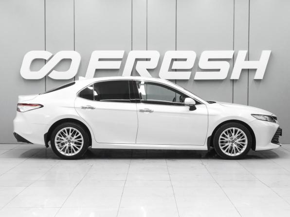 Toyota Camry VIII (XV70) с пробегом 2018 года, цена 3 370 000 рублей, 64660 км, седан, Автокод Объявления