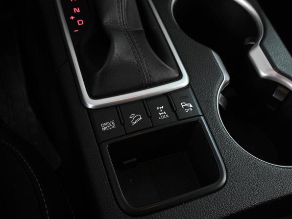 Kia Sportage IV Рестайлинг с пробегом 2021 года, цена 2 649 000 рублей, 63782 км, внедорожник, Автокод Объявления