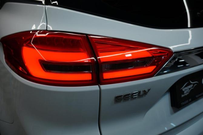 Geely Atlas I с пробегом 2018 года, цена 1 590 000 рублей, 175290 км, внедорожник, Автокод Объявления