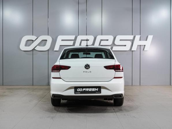 Volkswagen Polo VI с пробегом 2021 года, цена 1 489 000 рублей, 105768 км, лифтбек, Автокод Объявления
